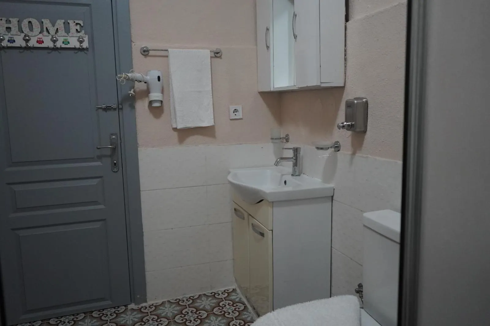 Medellin Apart Hotel Provincia di Istanbul 2*,  Turchia